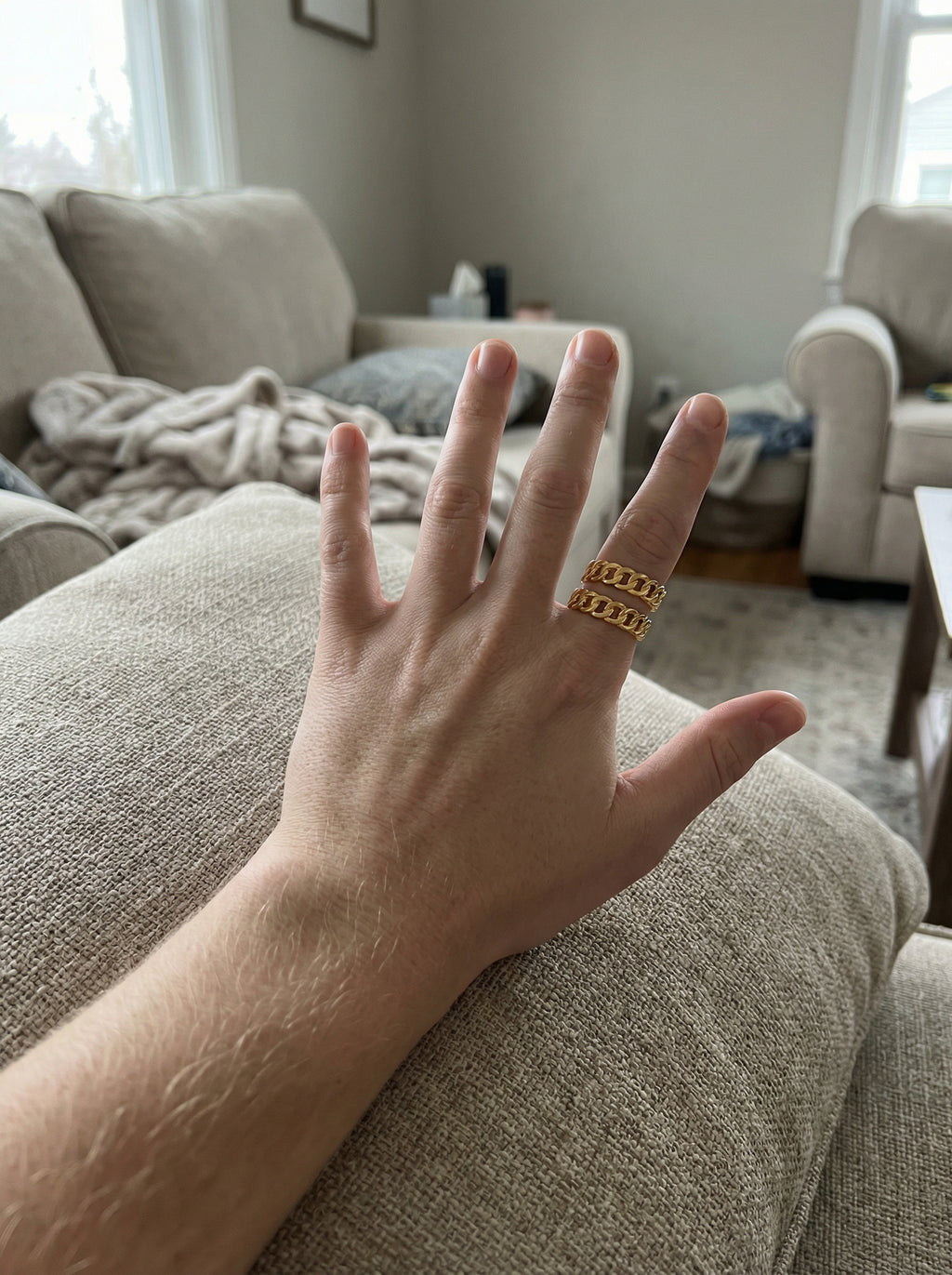 Mila Minimalist Gold Band