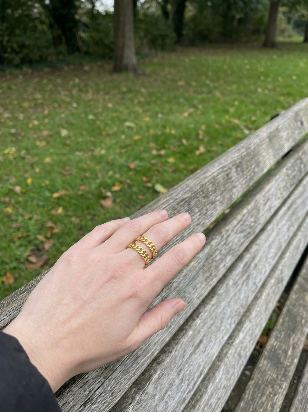 Mila Minimalist Gold Band