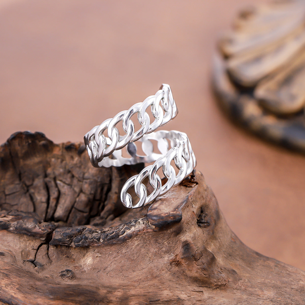 Mila Minimalist Gold Band