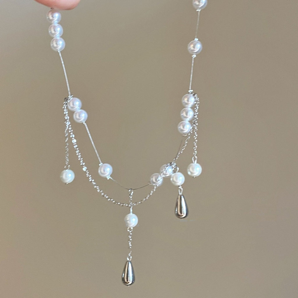 Luna Pearl Drop Necklace